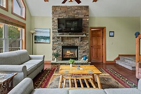 Otter Banks by Avantstay Sleeps 18 Hot Tub Views Game Room