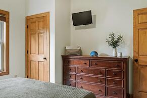 Otter Banks by Avantstay Sleeps 18 Hot Tub Views Game Room