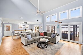 Ponderosa Pointe by Avantstay Boathouse Views