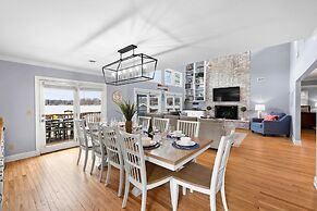 Ponderosa Pointe by Avantstay Boathouse Views