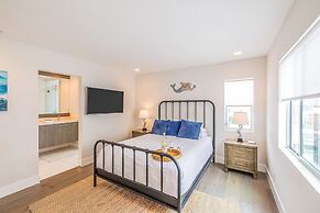 Seaside Style by Avantstay Rooftop Walk to Beach Chic Design