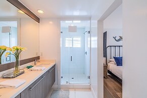 Seaside Style by Avantstay Rooftop Walk to Beach Chic Design