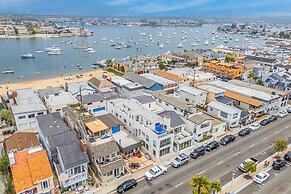 Seaside Style by Avantstay Rooftop Walk to Beach Chic Design