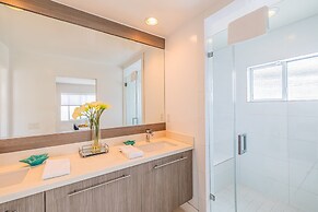 Seaside Style by Avantstay Rooftop Walk to Beach Chic Design