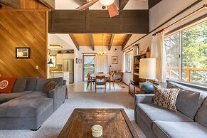 Fawn by Avantstay Secluded Cabin w Large Deck Surrounded by Forest