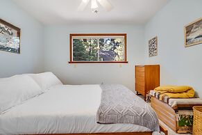 Fawn by Avantstay Secluded Cabin w Large Deck Surrounded by Forest