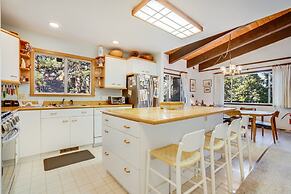 Fawn by Avantstay Secluded Cabin w Large Deck Surrounded by Forest