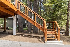 Fawn by Avantstay Secluded Cabin w Large Deck Surrounded by Forest