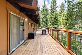 Fawn by Avantstay Secluded Cabin w Large Deck Surrounded by Forest