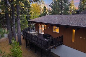 Fawn by Avantstay Secluded Cabin w Large Deck Surrounded by Forest