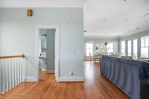 Poseidon By Avantstay On The Beach Two Ocean Facing Balconies Hot Tub