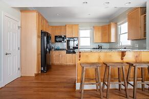 Poseidon By Avantstay On The Beach Two Ocean Facing Balconies Hot Tub