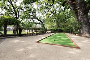 Wildflower by Avantstay Gorgeous Wine Country Home w Pool Bocce Ball C