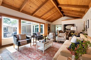 Wildflower by Avantstay Gorgeous Wine Country Home w Pool Bocce Ball C