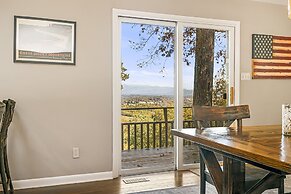 Cabin in the Sky by Avantstay Deck w Views