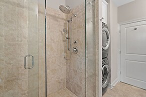 Honey Bee Bungalows by Avantstay Boat Friendly Pool Access