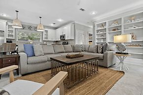 Honey Bee Bungalows by Avantstay Boat Friendly Pool Access