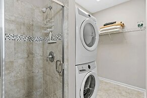 Honey Bee Bungalows by Avantstay Boat Friendly Pool Access