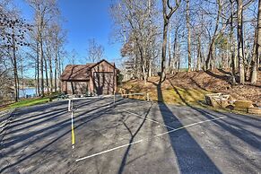 Winding Down by Avantstay Sleeps 20 Dock View