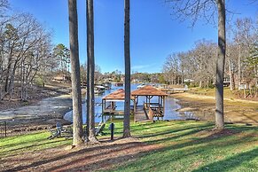 Winding Down by Avantstay Sleeps 20 Dock View