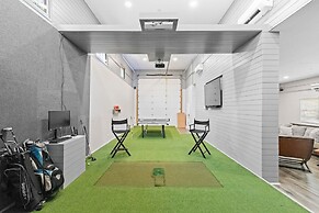 Winding Down by Avantstay Sleeps 20 Dock View