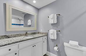 518 Seascape Waterfront Views Community Pool