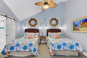 518 Seascape Waterfront Views Community Pool