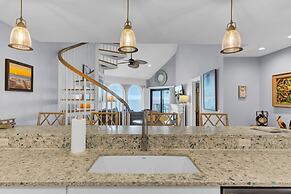 518 Seascape Waterfront Views Community Pool