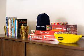 Sweet Pine by Avantstay Cozy Character Cottage in Tahoma