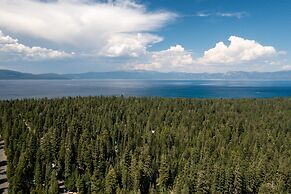 Sweet Pine by Avantstay Cozy Character Cottage in Tahoma
