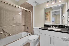 123d Shipwatch by Avantstay Beach Access Pool