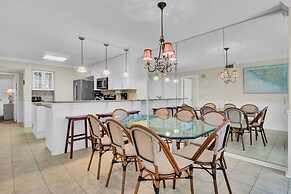 123d Shipwatch by Avantstay Beach Access Pool