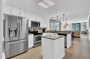 123d Shipwatch by Avantstay Beach Access Pool