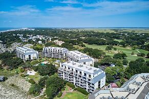 123d Shipwatch by Avantstay Beach Access Pool