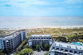 123d Shipwatch by Avantstay Beach Access Pool