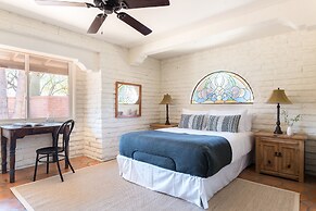 La Casona by Avantstay Gorgeous Spanish Style Oasis w Historic Charm P