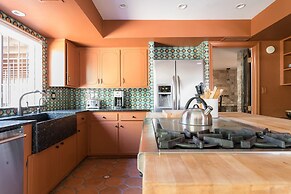 La Casona by Avantstay Gorgeous Spanish Style Oasis w Historic Charm P