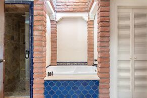 La Casona by Avantstay Gorgeous Spanish Style Oasis w Historic Charm P