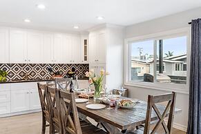 Shelly by Avantstay Steps to the Beach Deck w Ocean Views 5bdr