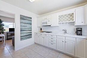 Ocean Blvd Apt 6 by Avantstay On Pacific Beach