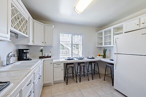 Ocean Blvd Apt 6 by Avantstay On Pacific Beach