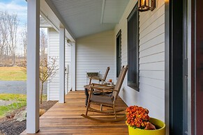 West Settlement Ranch by Avantstay Hudson Valley Escape Firepit Patio 