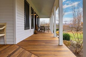 West Settlement Ranch by Avantstay Hudson Valley Escape Firepit Patio 