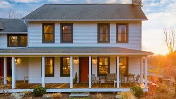 West Settlement Ranch by Avantstay Hudson Valley Escape Firepit Patio 