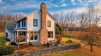 West Settlement Ranch by Avantstay Hudson Valley Escape Firepit Patio 