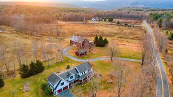 West Settlement Ranch by Avantstay Hudson Valley Escape Firepit Patio 