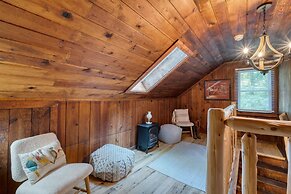 Riverwood Gatlinburg Pigeon Forge Cabin w River Views