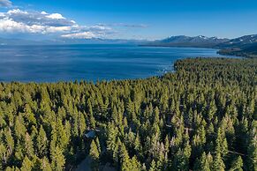 Paige Meadow by Avantstay Near Lake Tahoe City