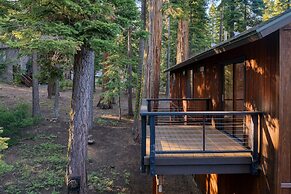 Paige Meadow by Avantstay Near Lake Tahoe City