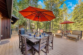 Paige Meadow by Avantstay Near Lake Tahoe City